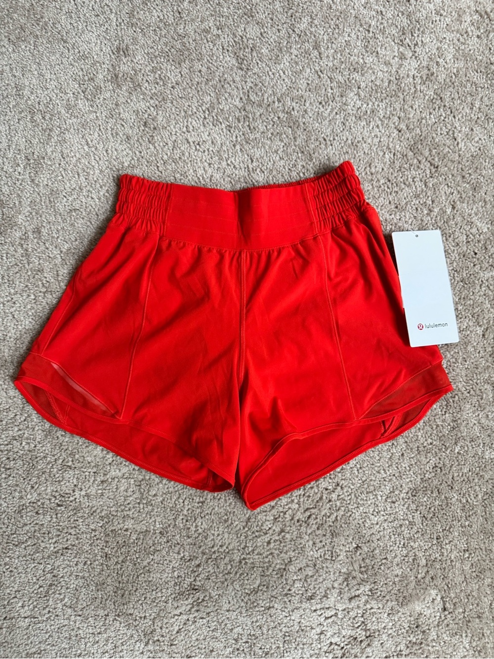 🍒 Lululemon Hotty Hot HR Short 4” – Lined Size 4